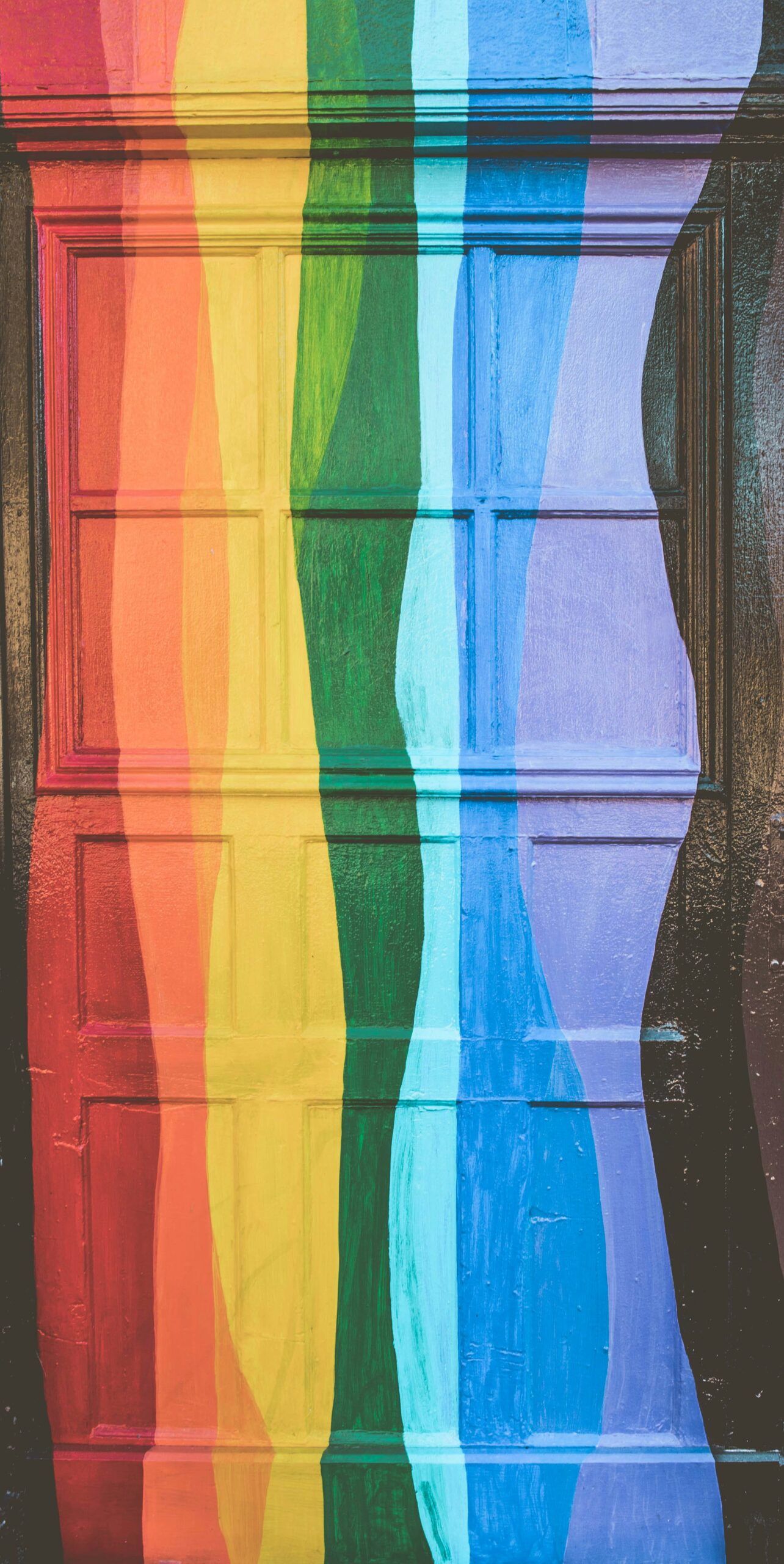 Foto einer Tür von Nadine Shaabana, kuratiert von Greg Tau, Serie: Doors